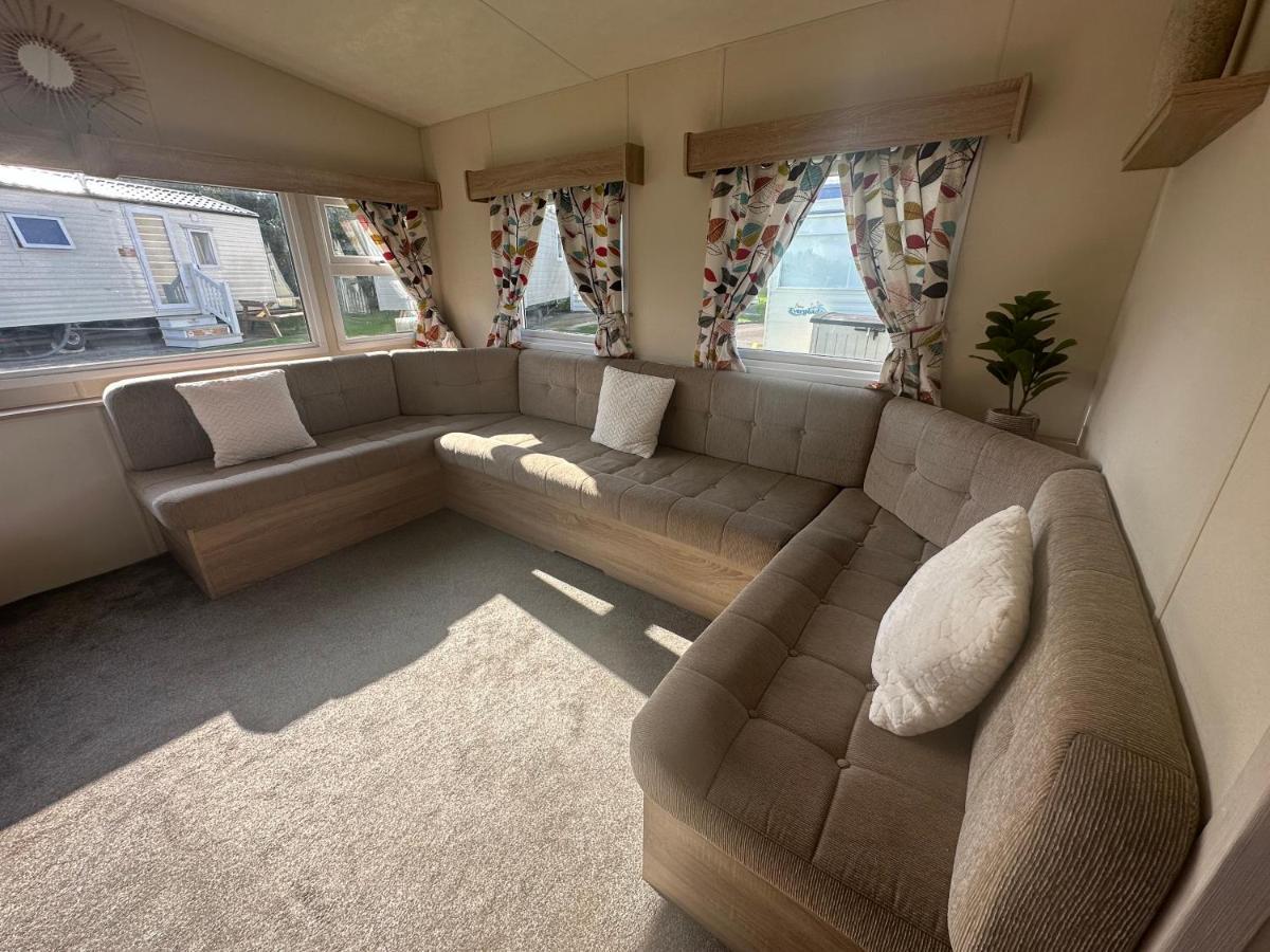 Caravan Delta 2 Bedroom In Рил Экстерьер фото