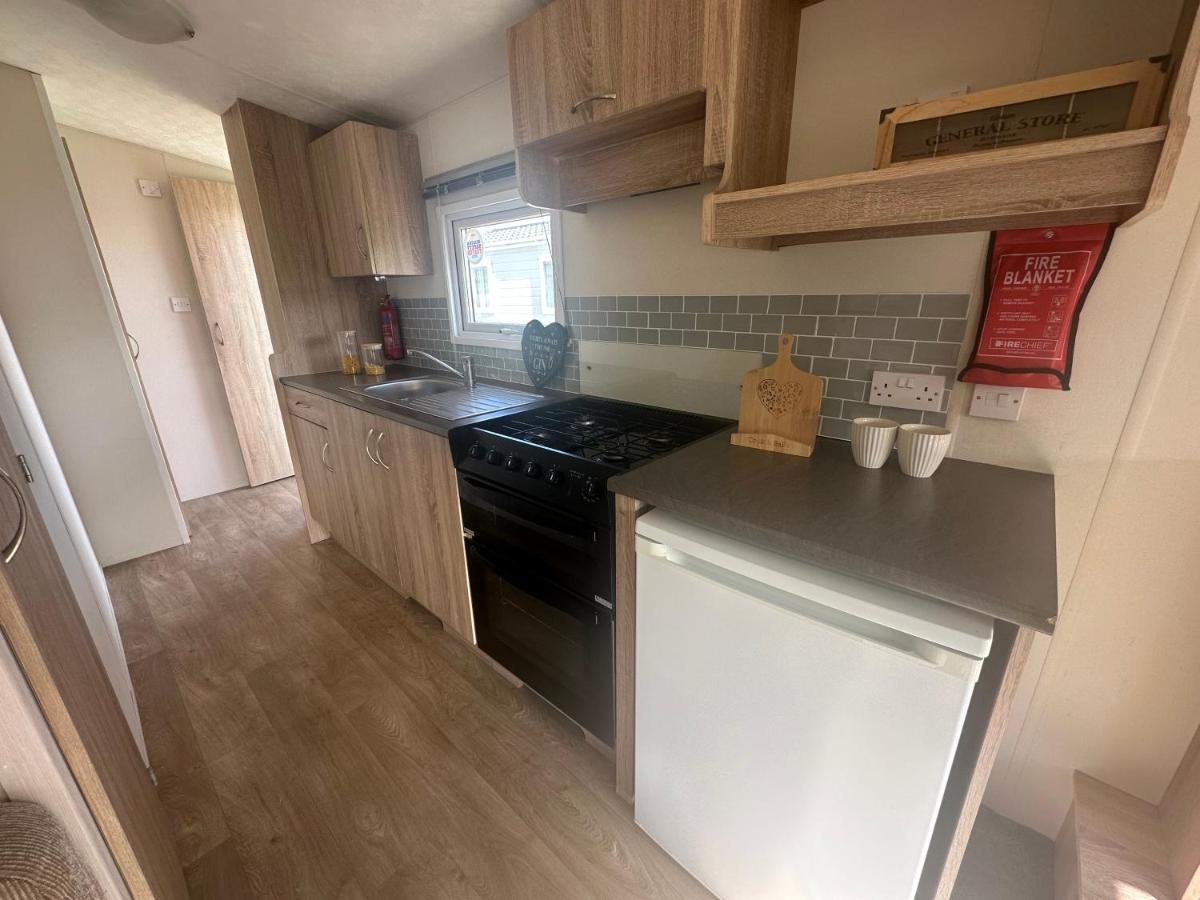 Caravan Delta 2 Bedroom In Рил Экстерьер фото