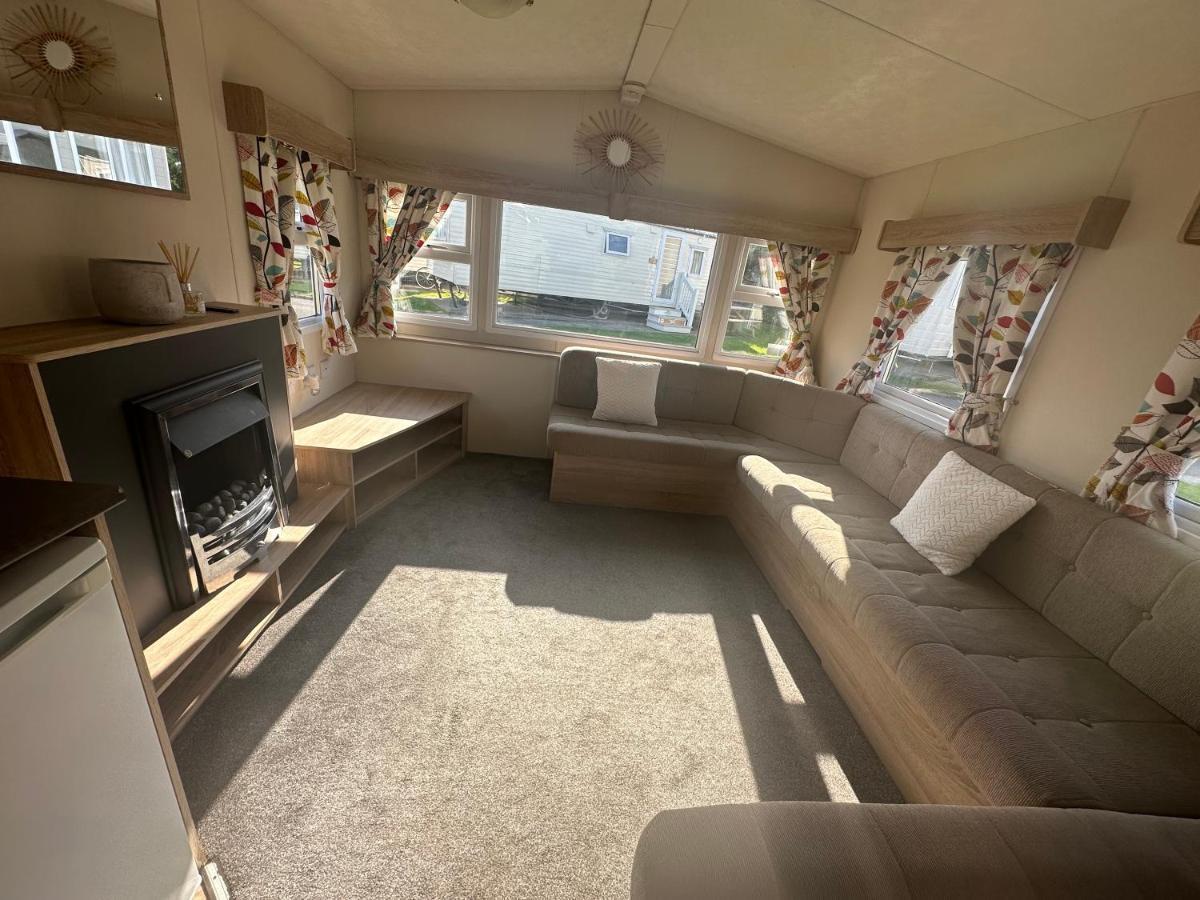 Caravan Delta 2 Bedroom In Рил Экстерьер фото